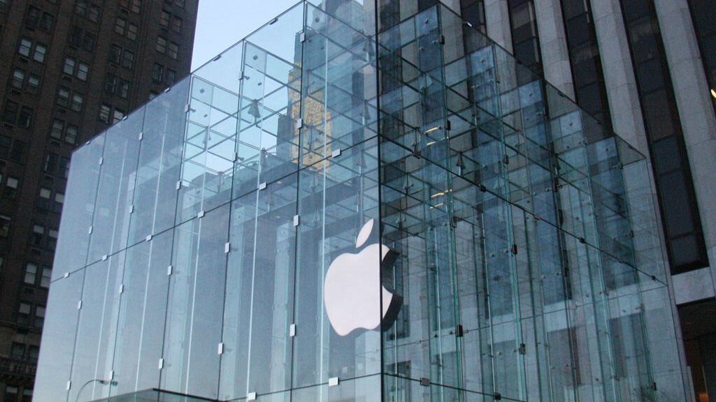 Apple overtakes Google to become the world’s most valuable brand