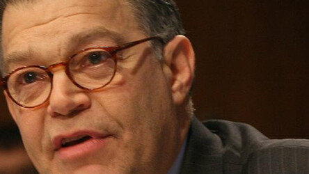 Google, Apple asked to require app privacy policies by Senator Al Franken