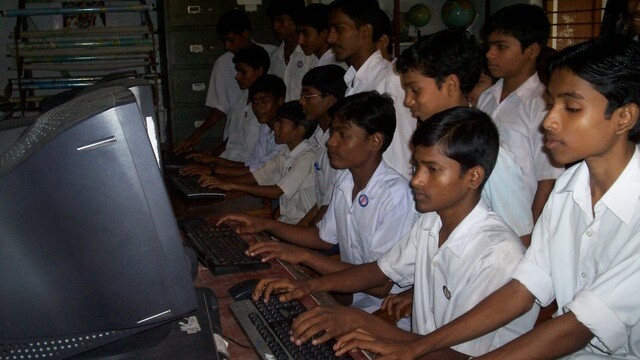 Internet usage is booming outside of major cities in India