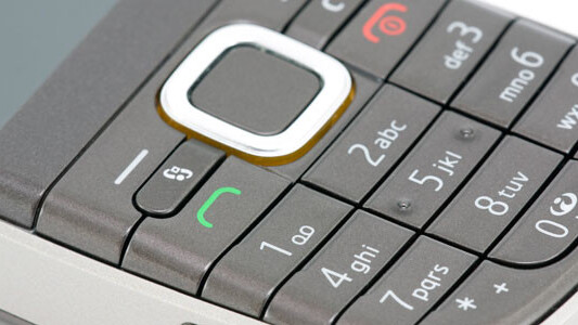 Users abandoning desktop email clients for mobile, study reports