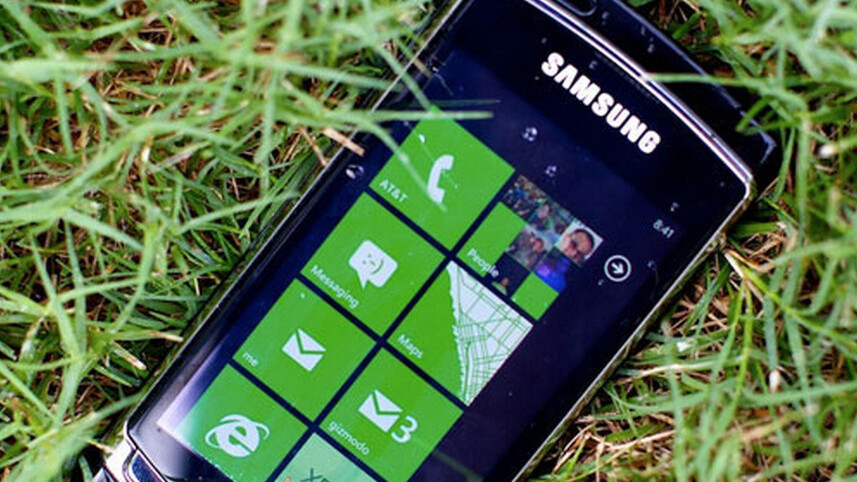 Microsoft demos new Windows Phone 7 hardware