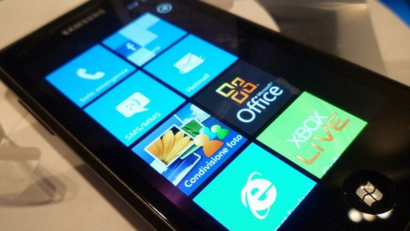 Microsoft demos coming Twitter and LinkedIn integration for WP7