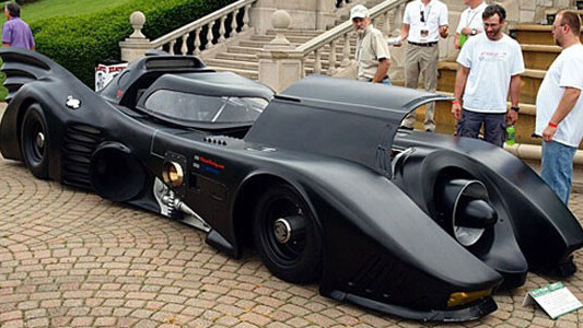 Here’s a real geek’s car: a fan-made, turbine-powered Batmobile.