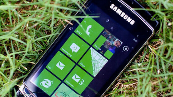 Microsoft releases free WP7 games, annoys its community in the process