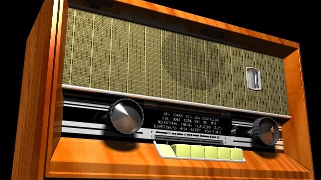 ScreenReach partners with Bauer Media to bring location-based content to radio apps