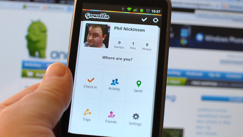 Gowalla removes its defining features: Items and Notes