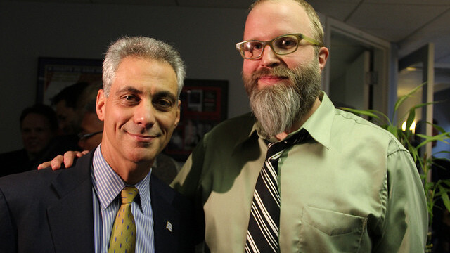 Chicago Mayor Rahm Emanuel meets Twitter impostor @MayorEmanuel at book signing