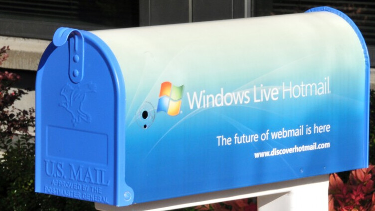 Microsoft announces massive Hotmail update to better combat Gmail