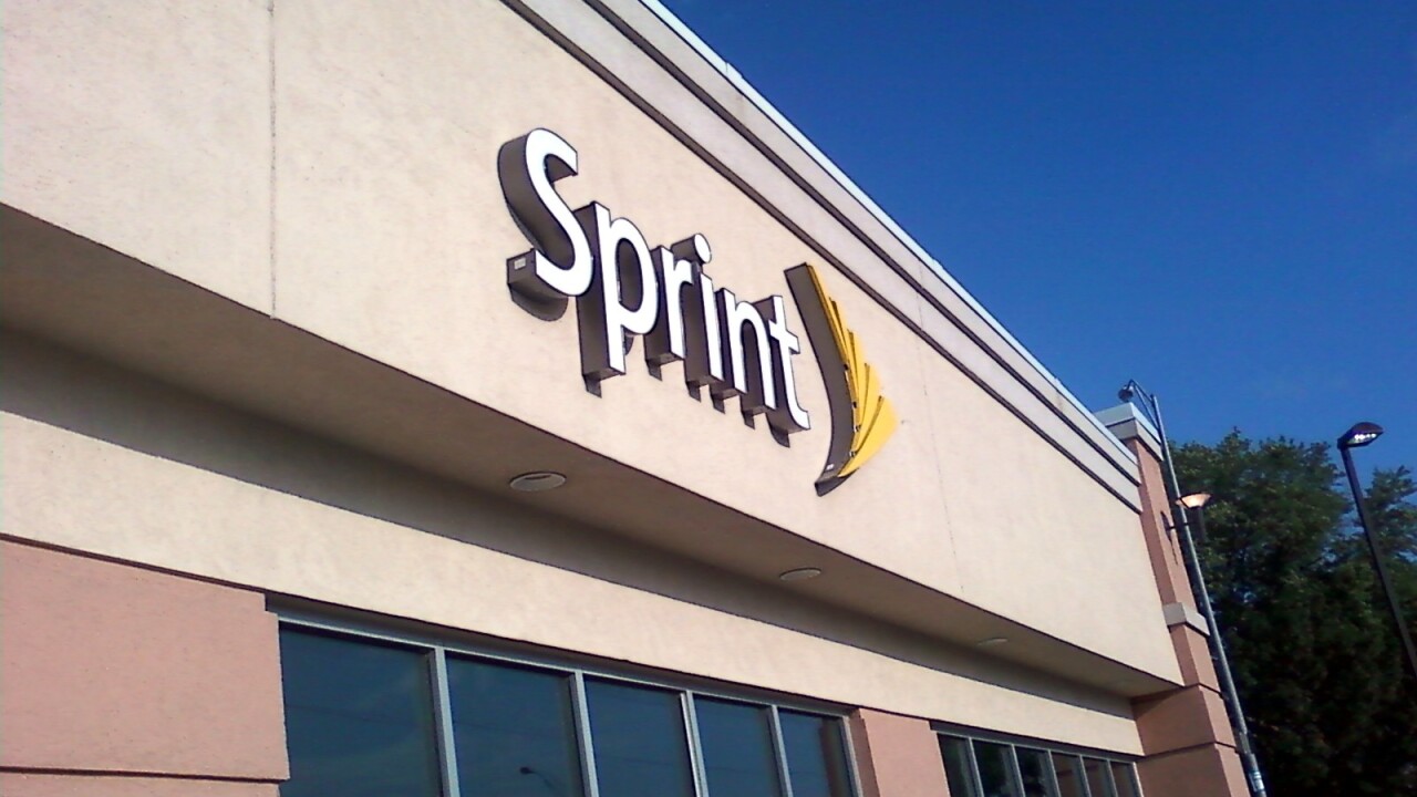 Sprint image appears on Apple’s website, confirms it as an iPhone carrier