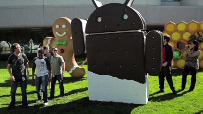 Google and Samsung unveil the Galaxy Nexus and Android 4.0 – 4.65 inches, 1.2 GHz, 5 MP camera