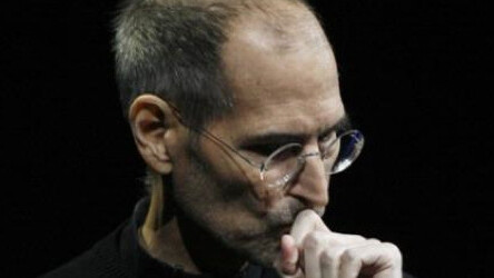 Sony Pictures to make Steve Jobs biography into a movie