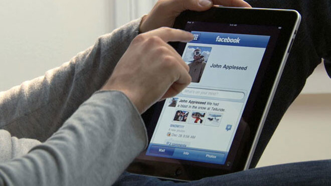 Facebook releases its official iPad app