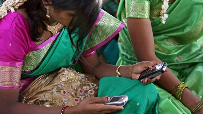 Bharti and Japan’s SoftBank announce joint-venture to develop the mobile web in India
