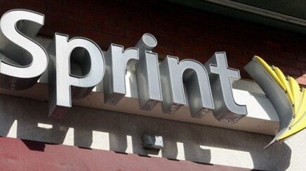 Sprint ‘needs to buy’ 30.5 million iPhones over 4 years, that’s $20B worth at $655 per phone