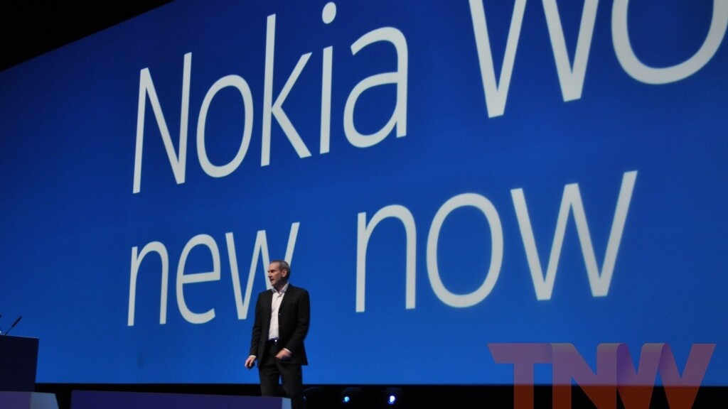 Hands-on with the Nokia Lumia 800 Windows Phone [Photos]