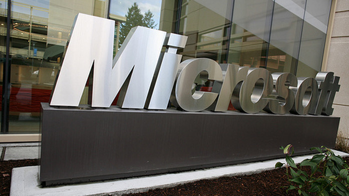 This week at Microsoft: Siri, Nokia, and Bacon