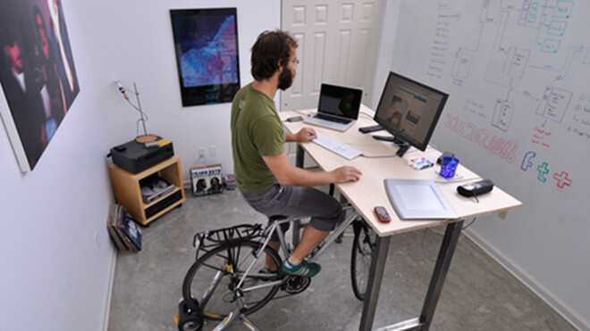 Kickstand Lets You Work Out On Your Bike While At Your Desk