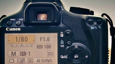 How to create a time-lapse video using a DSLR