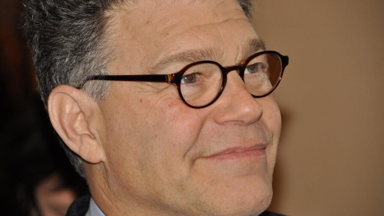 U.S. Senator Al Franken calls on Carrier IQ to explain itself thoroughly