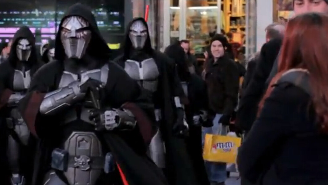 Check out this Star Wars Flash Mob in Times Square