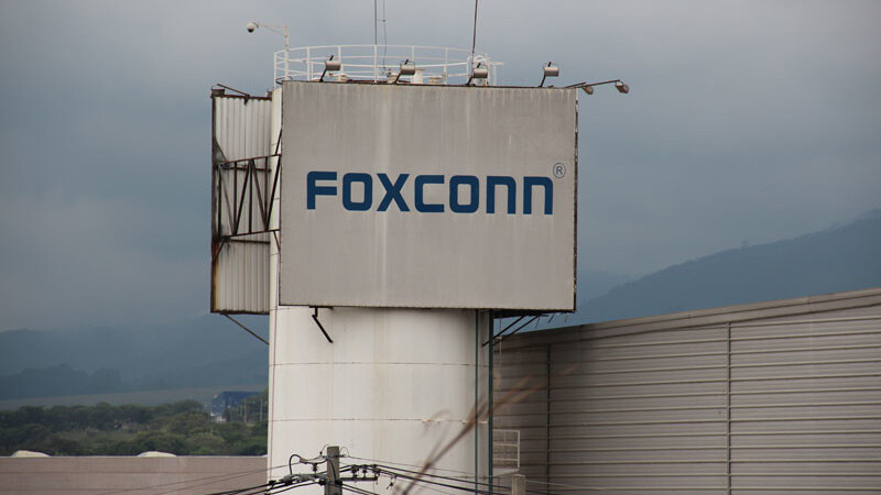 Foxconn doesn’t have a set date to make iPads in Brazil, minister says