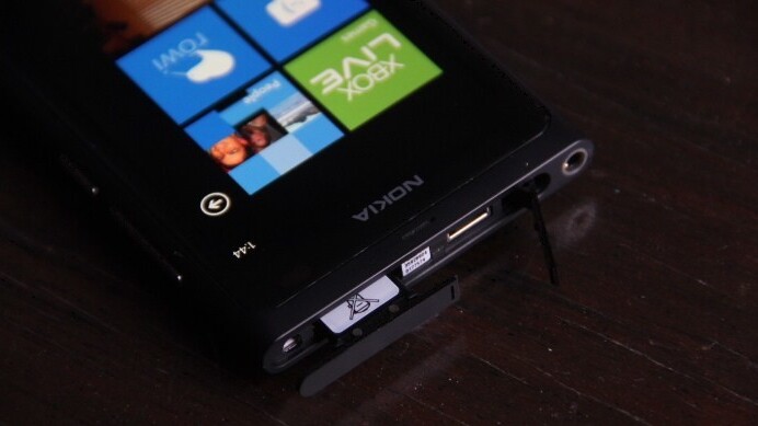 Confirmed: LTE-enabled Windows Phone handsets from HTC and Nokia heading to AT&T