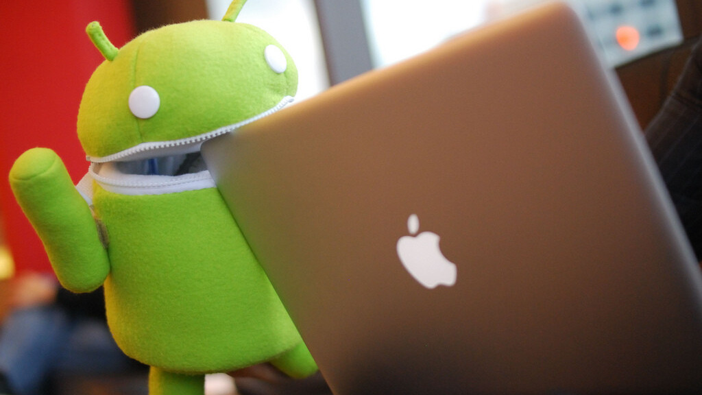 Android team 1-ups Apple by giving social support to developers using Google+