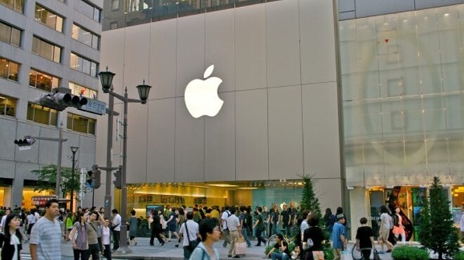 Apple’s New Year ‘lucky bags’ lure thousands to its Stores in Japan