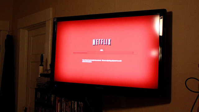 Netflix is back on track in 2011’s last quarter, but the transition from DVD continues