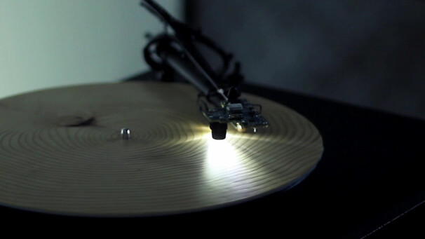 Here’s a record player that was hacked to translate a tree’s rings into music