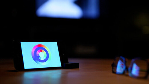 This experimental clock only uses color to tell time