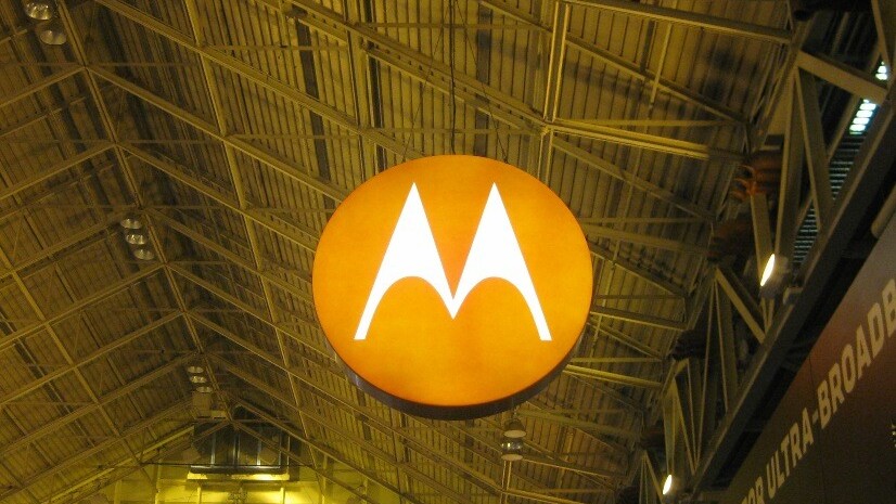 Motorola Droid 4 unveiled; Verizon LTE 4G, 4-inch qHD display and half an inch thick