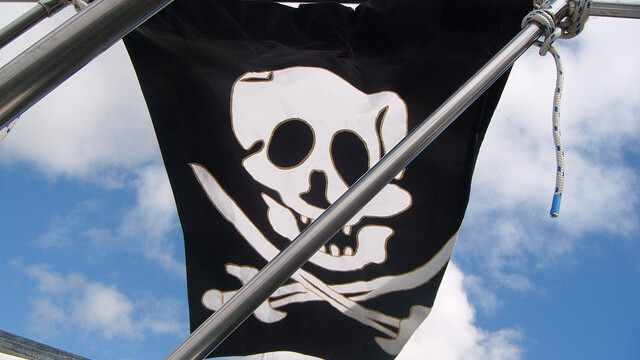 As promised, The Pirate Bay officially drops torrent files for Magnet links