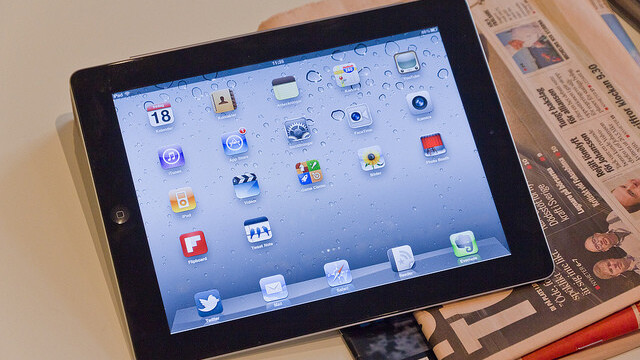 Shanghai court rejects iPad ban, gives Apple some respite in trademark fight