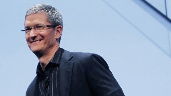 Tim Cook defends choice of John Browett as Apple retail chief in a personal email