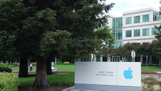 Apple responds to criticism about manufacturing overseas with claim of 514K jobs created in U.S.