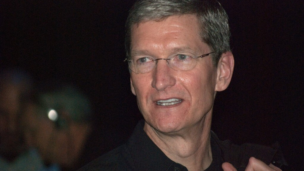 Tim Cook does what Jobs didn’t: Visit China as Apple’s CEO