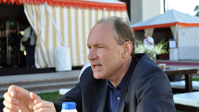Tim Berners-Lee tells UK that its latest snooping bill is “destruction of human rights”