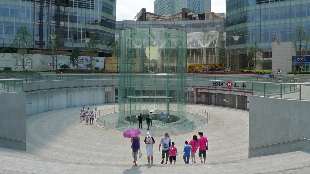 Apple out to patent curved glass panels used in Shanghai Retail Store