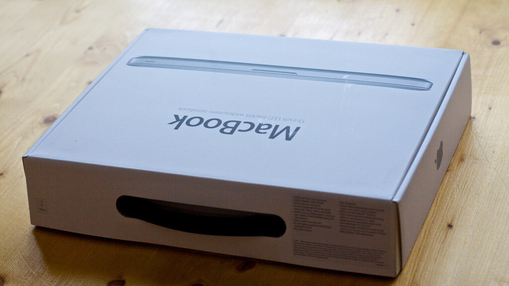Eau de unboxing: Australian artists create the scent of the opening of a new Apple product