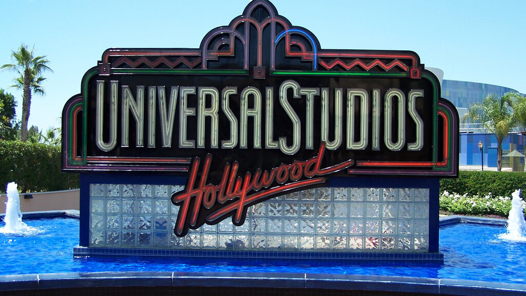 Movies from Universal Studios are now available on Apple’s iCloud service