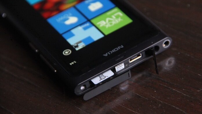 Nokia’s low-end Lumia 610 smartphone to cost £15 per month in the UK