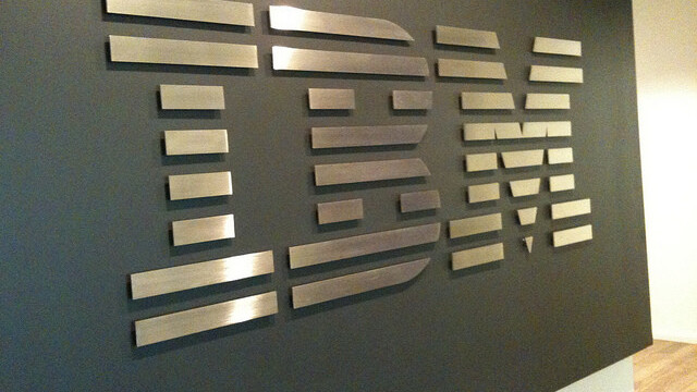 IBM bans Siri on its networks over worries that Apple may store sensitive data