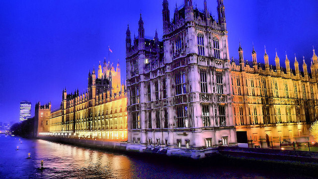 UK parliament to provide 650 iPads to MPs, costing $420,000