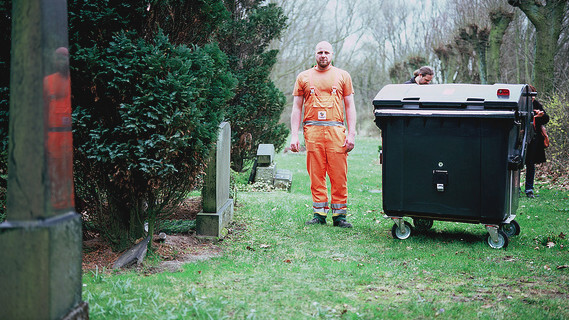 These garbagemen turned dumpsters into giant pinhole cameras to capture the city they see