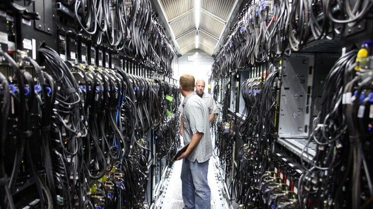 Bing is made up of 300 petabytes of data, adds one new terabyte daily