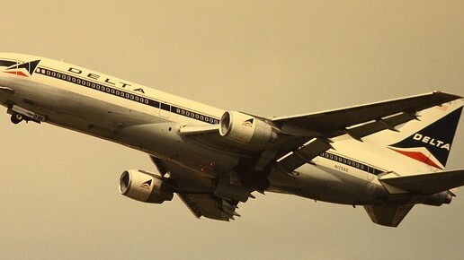 Delta takes its in-flight WiFi service global, 150 long-haul aircraft to receive Internet by 2013