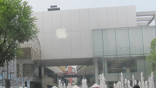 As Apple settles iPad trademark suit in China, another appears over Snow Leopard