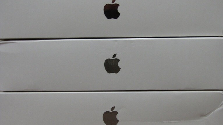 Apple Configurator updated with improved Volume Purchase Program app installs and more