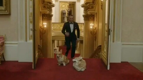 Watch: James Bond escorts The Queen to the 2012 Olympic Games